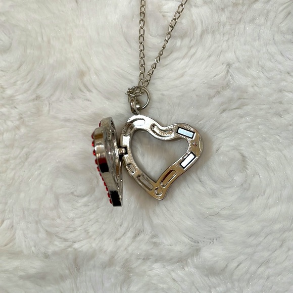 SET OF 2 FLOATING CHARM LOCKET AND NECKLACE - Picture 5 of 7